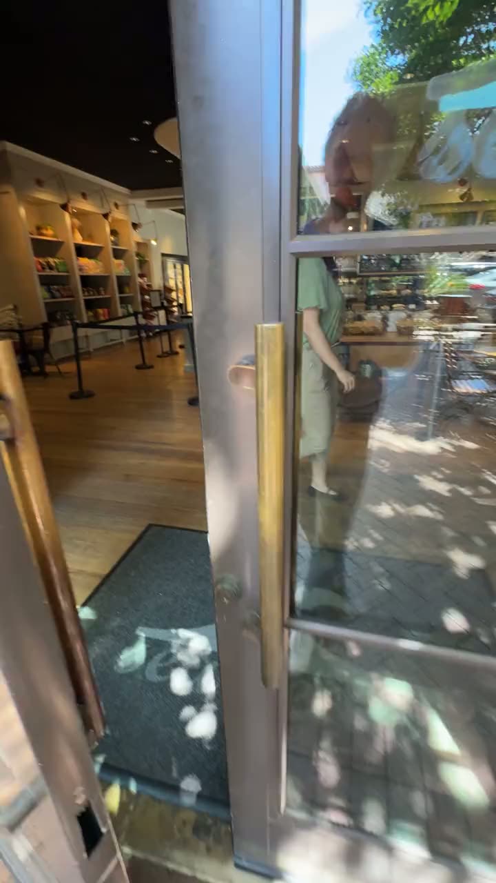 A short clip inside Sea Beans at Terranea, the coffee and grab-and-go spot where we waited for our room